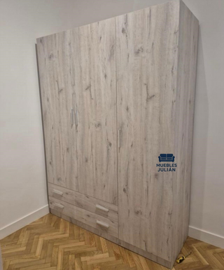 Armarios nuevos con montaje opcional