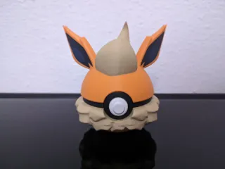 Poké Ball Flareon