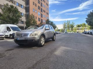 Nissan Qashqai+2 2009