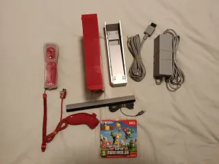 Consola Wii Roja + Juego New Super Mario Bros