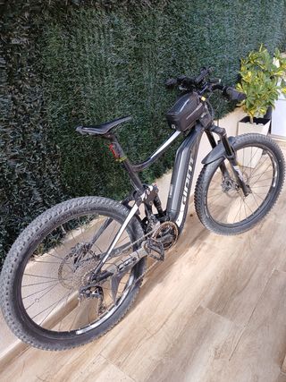 Bicicleta Giant Full e+ electrica