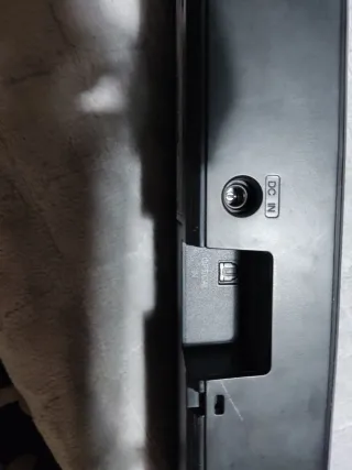 Barra de Sonido LG Negra,modelo 2022 y viene solo