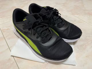 Scarpe sportive Puma nere e verdi tg 43