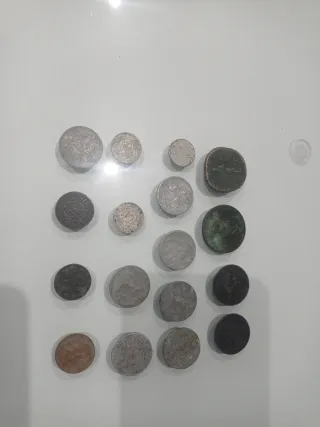 Lote de monedas antiguas