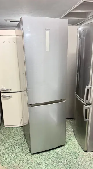 Nevera Haier plateada