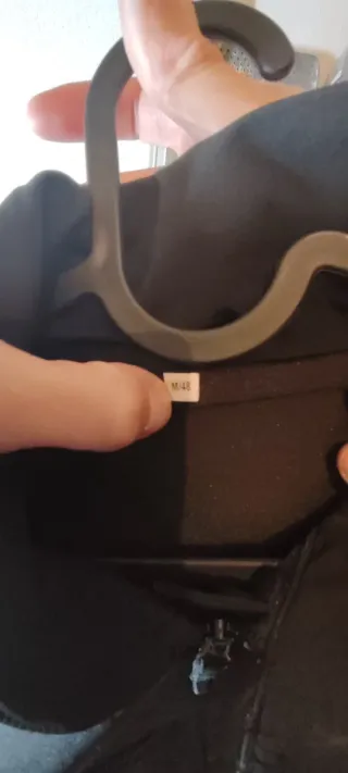 Mono UME Negro y Rojo Talla M