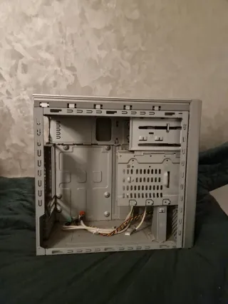 Caja Torre HP Pavilion