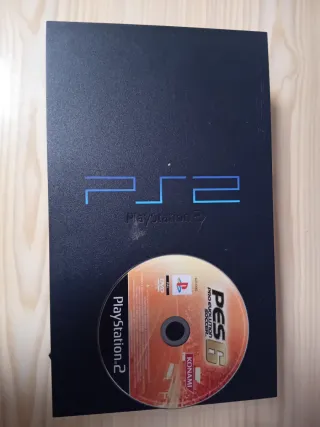 Consola PlayStation 2 Negra + Juego PES 6