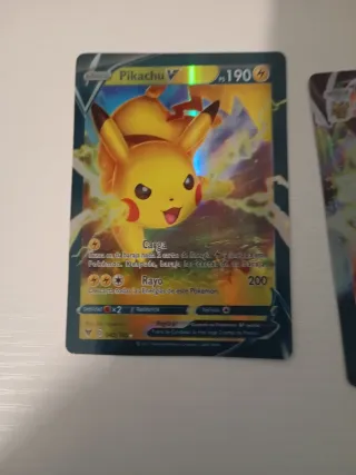 3 Cartas Pokémon Pikachu V y VMAX