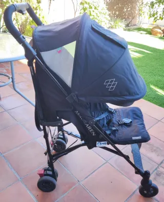 Silla de paseo Maclaren negra