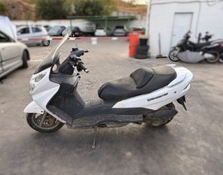 Caballete suzuki burgman 125 102923