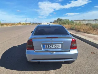 Opel Astra 2003