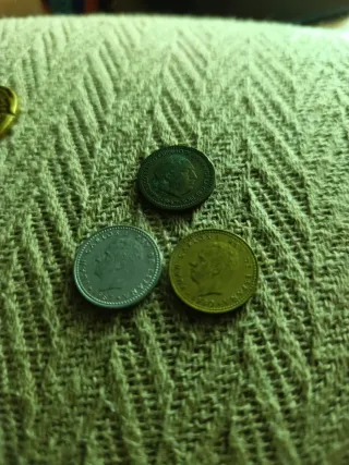 Lote monedas pesetas 1, 5 y 10