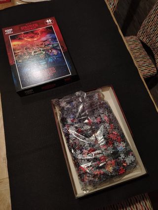 Puzzle Stranger Things 2000 pezzi