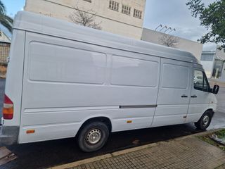 Mercedes-Benz 308 1999