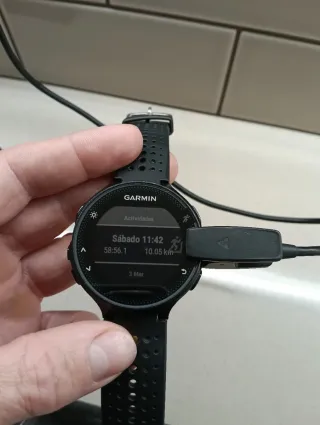 Garmin four runer 235