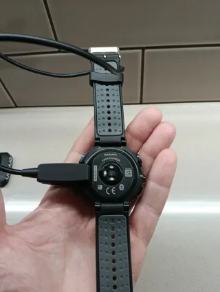 Garmin four runer 235