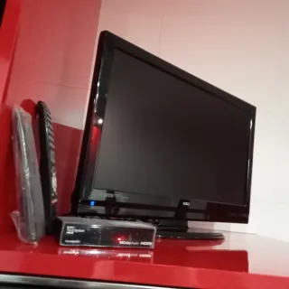 Televisor OKI Negro con TDT y mandos