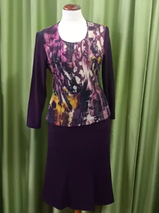Conjunto Top Estampado y Falda Morado