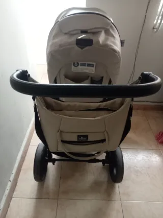 Carro de bebé completo