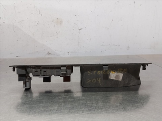 MANDO ELEVALUNAS DELANTERO IZQUIERDO SEAT CORDOBA