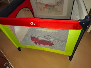 Parque infantil cuadrado para bebé