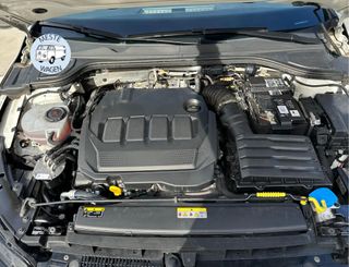 Volkswagen Golf  VARIANT 2.0 TDI  115cv DSG 2021