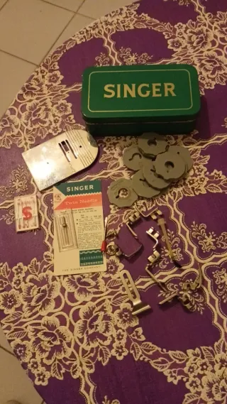 Singer Caja Metálica Accesorios Máquina Coser