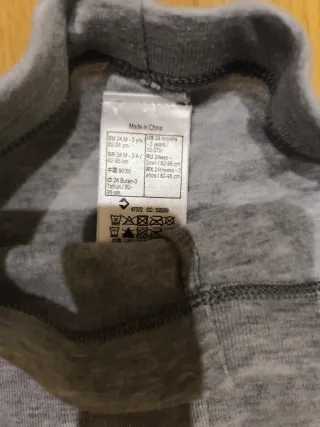 Pantalón térmico infantil gris