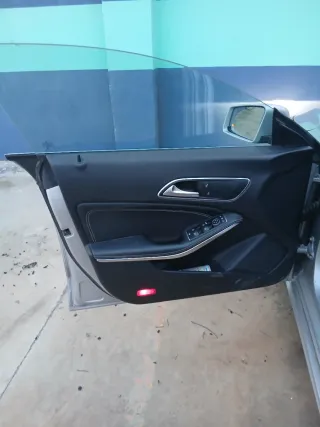 Mercedes-Benz Clase CLA 2015