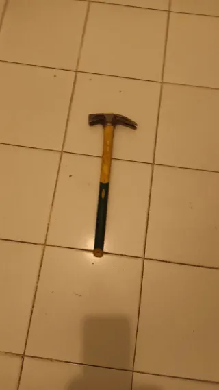 Martillo de geólogo antiguo