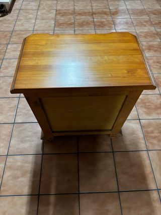 Comodini in legno massello