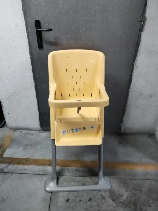 Trona infantil Futura CAM