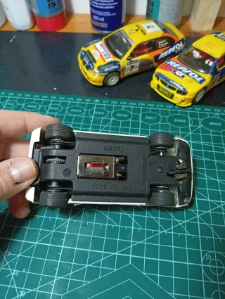 Scalextric Ford RS200