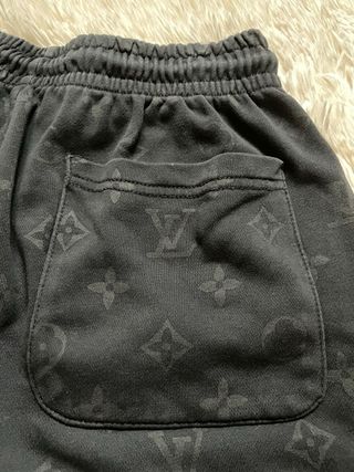 Pantaloncini corti neri Louis Vuitton
