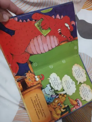 El libro animado de los monstruos popup
