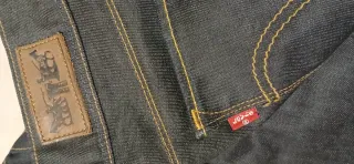 Vaqueros Levi's Azules