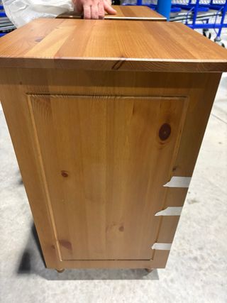 Comodini Ikea in legno modello Hemnes