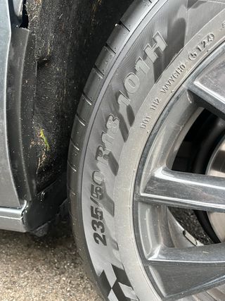 4 Neumáticos Kumho Ecsta HS52 235/50 R18 101W
