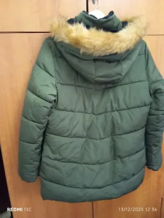 Plumas mujer verde oliva