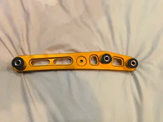 Brazos de suspensión dorados honda civic