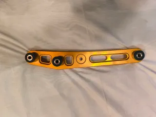 Brazos de suspensión dorados honda civic