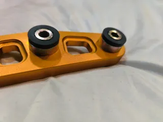 Brazos de suspensión dorados honda civic