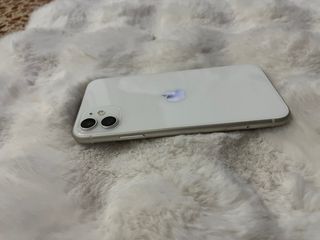 iPhone 11 64GB Blanco con Caja