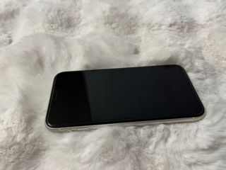 iPhone 11 64GB Blanco con Caja