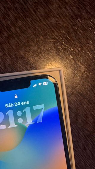 iPhone 14 Negro/Azul Marino