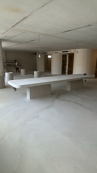 Alicatado ,mesas de hormigon , cocinas tipo isla