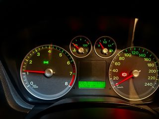 Ford Focus cabrio 2.0 titanium 145cv