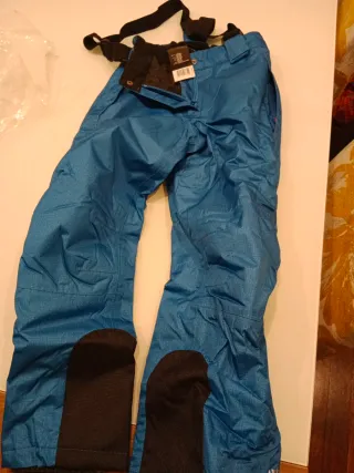 Pantalón de nieve azul niña 6-8 años