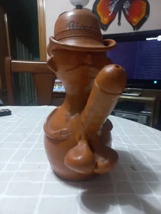 Botijo de barro decorativo